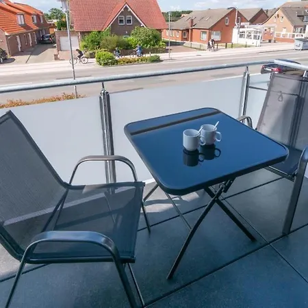 Traum-wohnung-3-mit-balkon Apartamento *